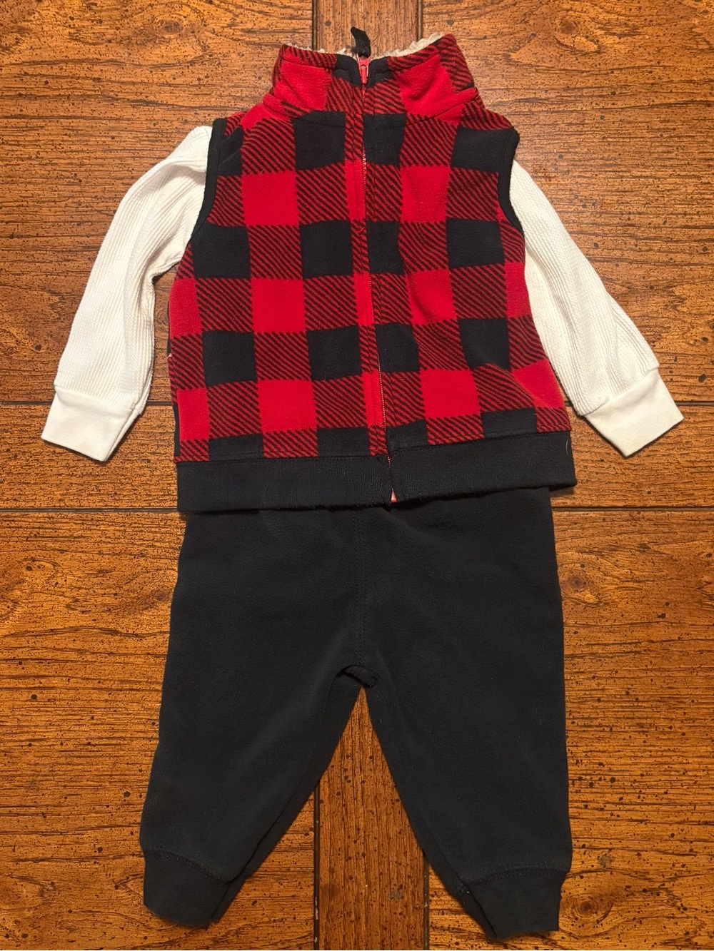Carter’s 3-Piece Set Baby Boy, Red & Black Plaid Vest, Onesie & Pant, 6 month